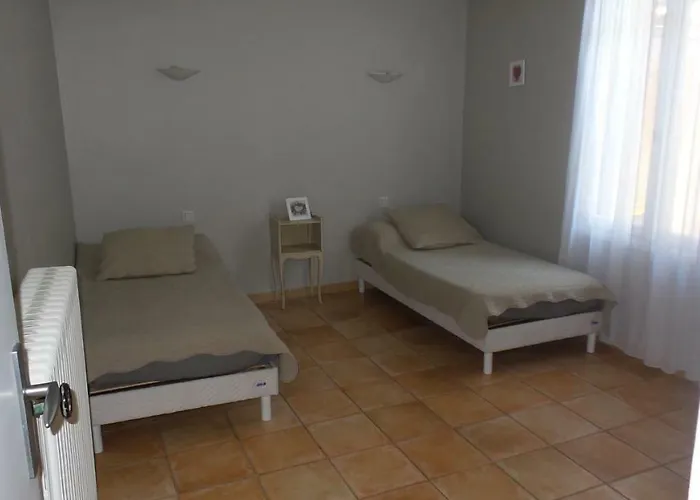 Spacieux Face A La Cite Medievale Καρκασόν